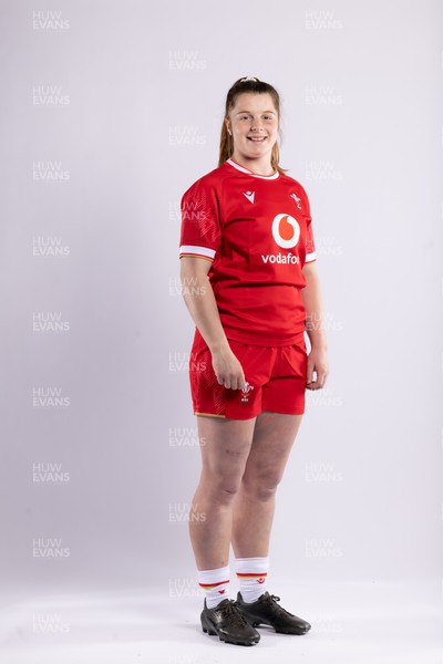 170325 Wales Women 6 Nations Rugby Squad Portraits - Kate Williams