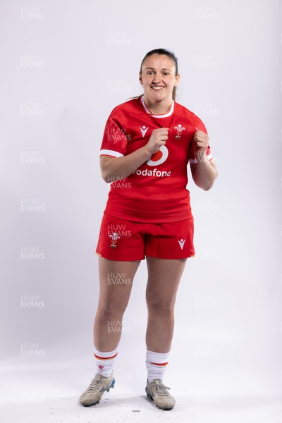 170325 Wales Women 6 Nations Rugby Squad Portraits - Kayleigh Powell