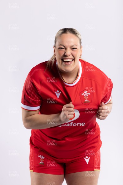 170325 Wales Women 6 Nations Rugby Squad Portraits - Kelsey Jones