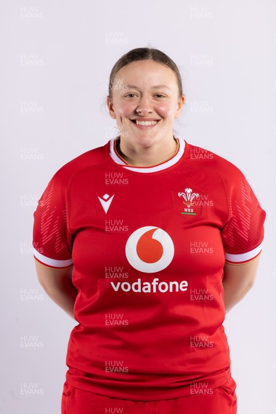 170325 Wales Women 6 Nations Rugby Squad Portraits - Lleucu George