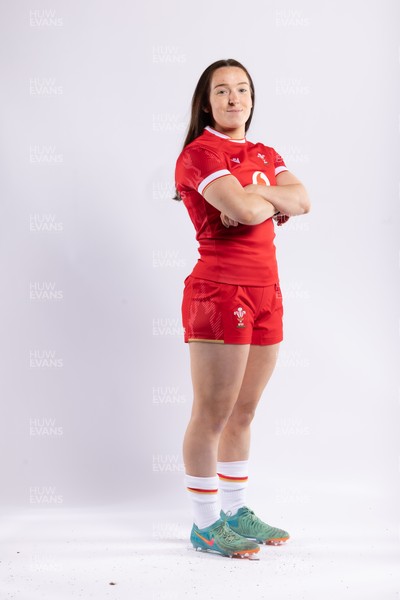 170325 Wales Women 6 Nations Rugby Squad Portraits - Sian Jones