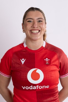 230226 - Wales Senior Women Extended Squad and Staff Portraits - Georgia Evans