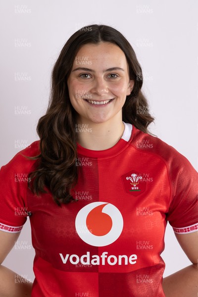 230226 - Wales Senior Women Extended Squad and Staff Portraits - Branwen Metcalfe