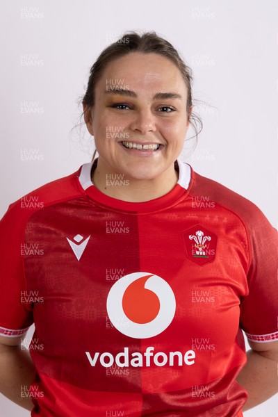 230226 - Wales Senior Women Extended Squad and Staff Portraits - Jenni Scoble