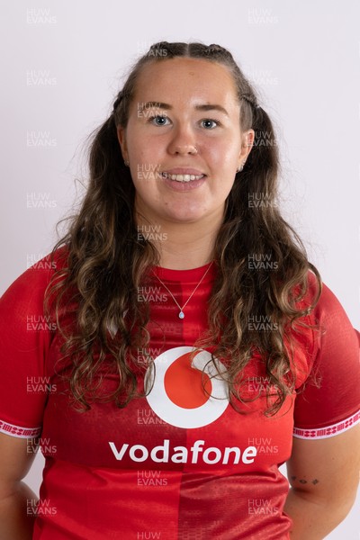 230226 - Wales Senior Women Extended Squad and Staff Portraits - Katherine Baverstock