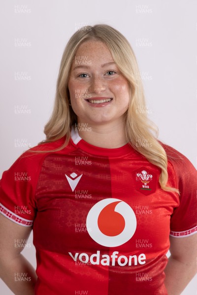 230226 - Wales Senior Women Extended Squad and Staff Portraits - Seren Lockwood