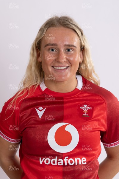 230226 - Wales Senior Women Extended Squad and Staff Portraits - Seren Singleton