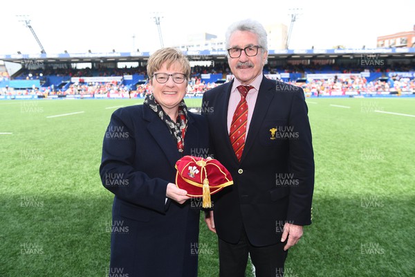 300422 - Wales Women v Italy Women - TikTok Women's Six Nations - Janet Watkins receives her cap from WRU President Gerald Davies