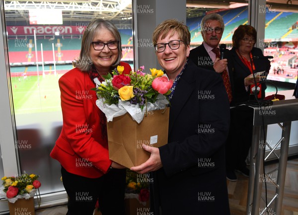 300422 - Wales Women v Italy Women - TikTok Women's Six Nations - Janet Watkins receives flowers from Cilla Davies
