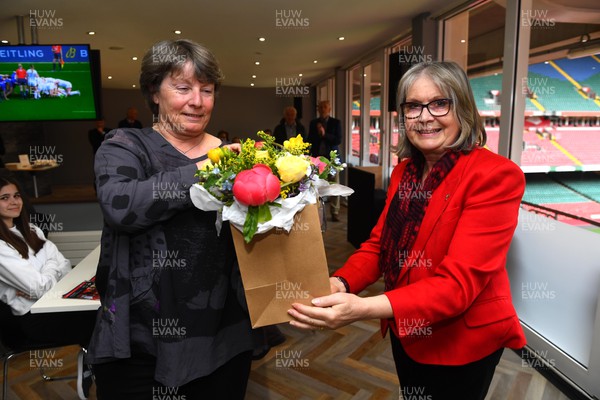 300422 - Wales Women v Italy Women - TikTok Women's Six Nations - Janet Gedrych receives flowers from Cilla Davies