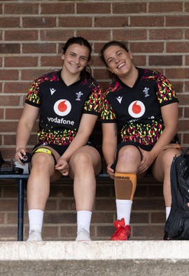 080526 - Wales Women Rugby Captains Run - Branwen Metcalfe and Natalia John during Captains Run at Pirrie Park ahead of the Women’s 6 Nations match against Ireland at Affidea Stadium