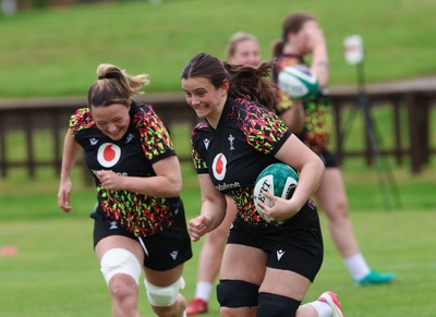 080526 - Wales Women Rugby Captains Run - Branwen Metcalfe during Captains Run at Pirrie Park ahead of the Women’s 6 Nations match against Ireland at Affidea Stadium