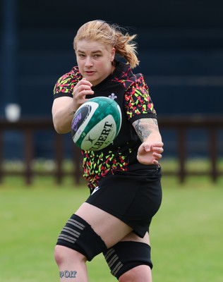 080526 - Wales Women Rugby Captains Run - Bethan Lewis during Captains Run at Pirrie Park ahead of the Women’s 6 Nations match against Ireland at Affidea Stadium