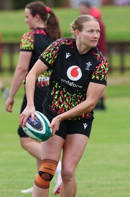 080526 - Wales Women Rugby Captains Run - Carys Cox during Captains Run at Pirrie Park ahead of the Women’s 6 Nations match against Ireland at Affidea Stadium