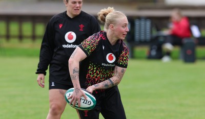 080526 - Wales Women Rugby Captains Run - Nikita Prothero during Captains Run at Pirrie Park ahead of the Women’s 6 Nations match against Ireland at Affidea Stadium