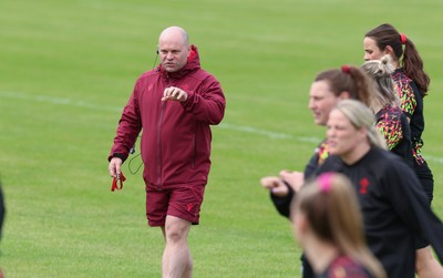 080526 - Wales Women Rugby Captains Run - Sean Lynn, Wales Women head coach during Captains Run at Pirrie Park ahead of the Women’s 6 Nations match against Ireland at Affidea Stadium