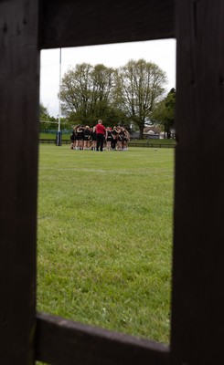 080526 - Wales Women Rugby Captains Run - The Wales team go through Captains Run at Pirrie Park ahead of the Women’s 6 Nations match against Ireland at Affidea Stadium