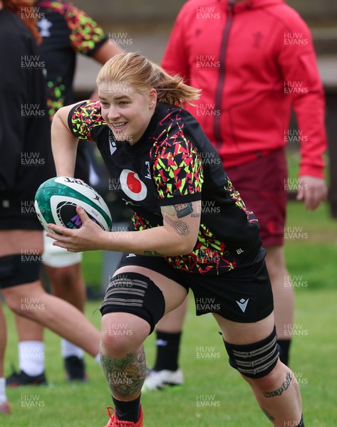 080526 - Wales Women Rugby Captains Run - Bethan Lewis during Captains Run at Pirrie Park ahead of the Women’s 6 Nations match against Ireland at Affidea Stadium
