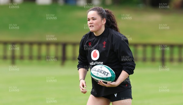 080526 - Wales Women Rugby Captains Run - Jorja Aiono during Captains Run at Pirrie Park ahead of the Women’s 6 Nations match against Ireland at Affidea Stadium