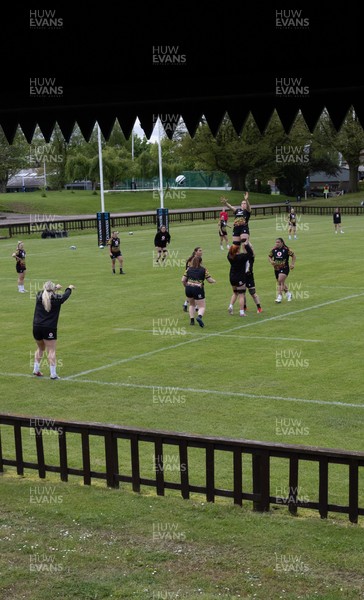 080526 - Wales Women Rugby Captains Run - The Wales team go through Captains Run at Pirrie Park ahead of the Women’s 6 Nations match against Ireland at Affidea Stadium