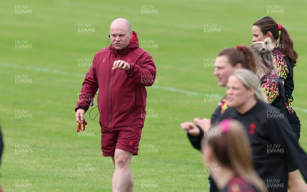 080526 - Wales Women Rugby Captains Run - Sean Lynn, Wales Women head coach during Captains Run at Pirrie Park ahead of the Women’s 6 Nations match against Ireland at Affidea Stadium