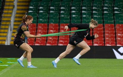 100426 - Wales Women Rugby Captain’s Run - The Wales match squad warm up during Captain’s Run at the Principality Stadium ahead of the opening Women’s 6 Nations match against Scotland