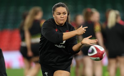 100426 - Wales Women Rugby Captain’s Run - Jorja Aiono during Captain’s Run at the Principality Stadium ahead of the opening Women’s 6 Nations match against Scotland