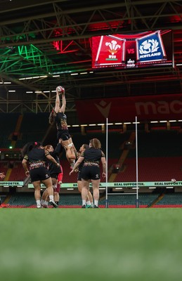 100426 - Wales Women Rugby Captain’s Run - The Wales Women team go through line outs  during Captain’s Run at the Principality Stadium ahead of the opening Women’s 6 Nations match against Scotland