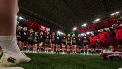 100426 - Wales Women Rugby Captain’s Run - The Wales match squad during Captain’s Run at the Principality Stadium ahead of the opening Women’s 6 Nations match against Scotland