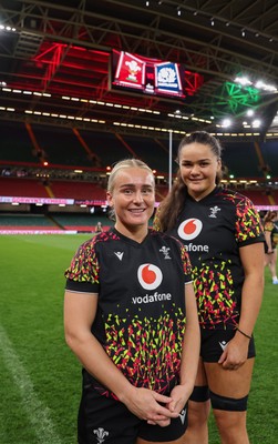 100426 - Wales Women Rugby Captain’s Run - New caps Seren Singleton and Jorja Aiono during Captain’s Run at the Principality Stadium ahead of the opening Women’s 6 Nations match against Scotland