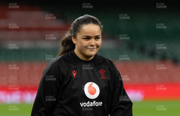 100426 - Wales Women Rugby Captain’s Run - Jorja Aiono during Captain’s Run at the Principality Stadium ahead of the opening Women’s 6 Nations match against Scotland