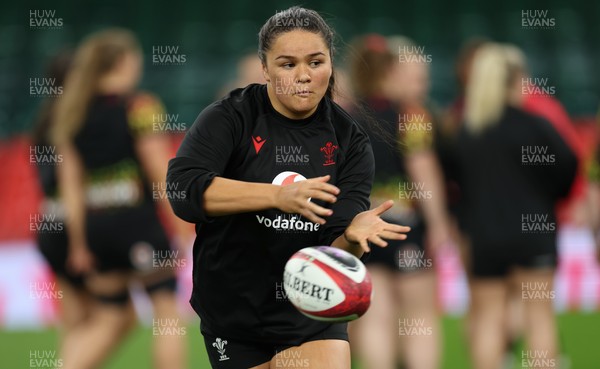 100426 - Wales Women Rugby Captain’s Run - Jorja Aiono during Captain’s Run at the Principality Stadium ahead of the opening Women’s 6 Nations match against Scotland