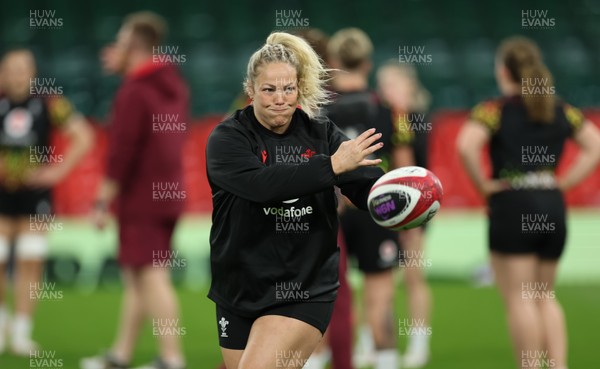 100426 - Wales Women Rugby Captain’s Run - Kelsey Jones during Captain’s Run at the Principality Stadium ahead of the opening Women’s 6 Nations match against Scotland