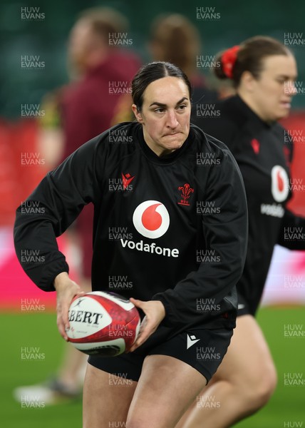 100426 - Wales Women Rugby Captain’s Run - Courtney Keight during Captain’s Run at the Principality Stadium ahead of the opening Women’s 6 Nations match against Scotland