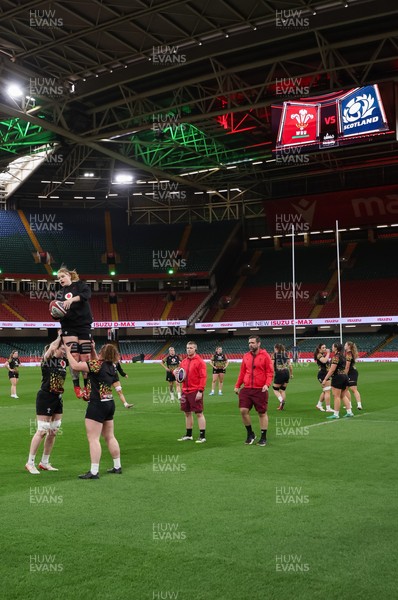 100426 - Wales Women Rugby Captain’s Run - The Wales Women team go through line outs  during Captain’s Run at the Principality Stadium ahead of the opening Women’s 6 Nations match against Scotland