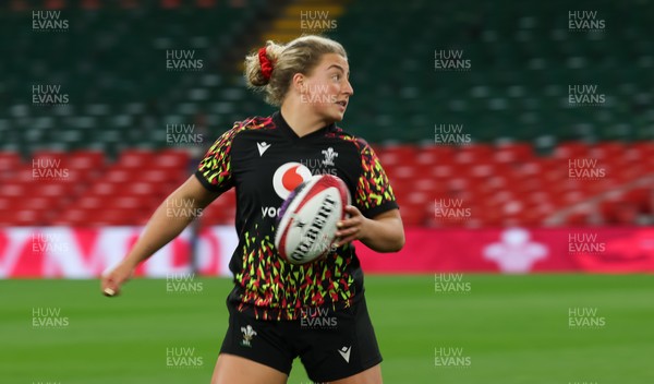 100426 - Wales Women Rugby Captain’s Run - Molly Reardon during Captain’s Run at the Principality Stadium ahead of the opening Women’s 6 Nations match against Scotland