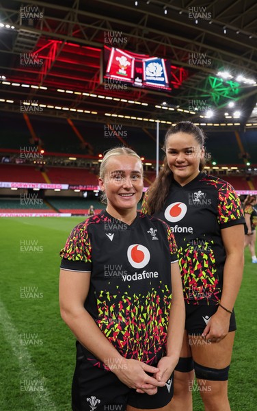100426 - Wales Women Rugby Captain’s Run - New caps Seren Singleton and Jorja Aiono during Captain’s Run at the Principality Stadium ahead of the opening Women’s 6 Nations match against Scotland