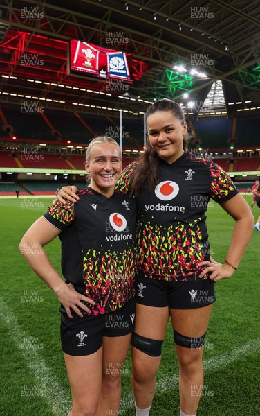 100426 - Wales Women Rugby Captain’s Run - New caps Seren Singleton and Jorja Aiono during Captain’s Run at the Principality Stadium ahead of the opening Women’s 6 Nations match against Scotland