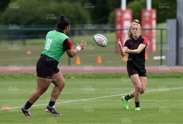 130922 - Wales Women Captains Run - Hannah Jones of Wales during the Captains Run ahead of their World Cup warm up match against England