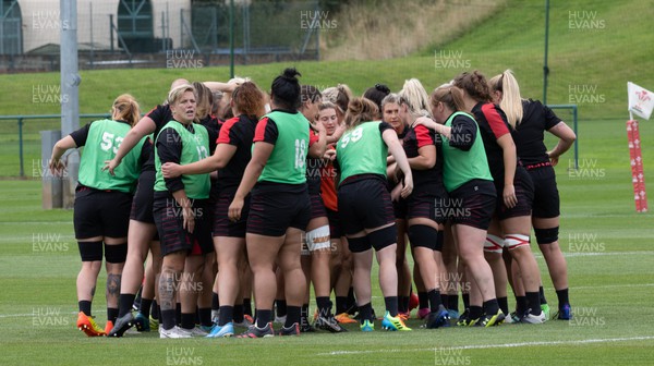 130922 - Wales Women Captains Run - Wales Women squad members during the Captains Run ahead of their World Cup warm up match against England
