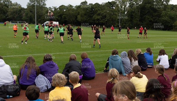 130922 - Wales Women Captains Run -Schoolchildren watch the Wales Women’s Captains Run ahead of the Women’s World Cup warm up match against England
