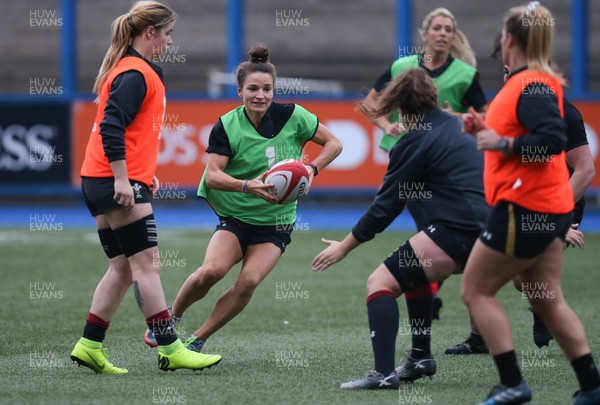 151118 - Wales Women's Captains Run - Wales' Jasmine Joyce during the Captain's Run ahead of the match against Hong Kong