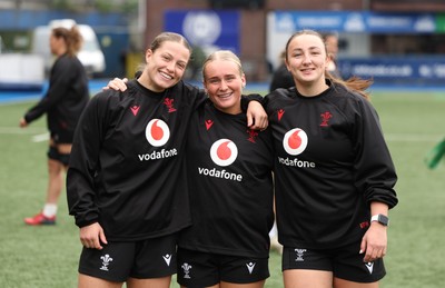 Wales Women Captains Run 160526