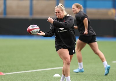 160526 - Wales Women Rugby Captain’s Run - Kelsey Jones during Captain’s Run ahead of their final Women’s 6 Nations match against Italy