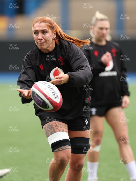 160526 - Wales Women Rugby Captain’s Run - Georgia Evans during Captain’s Run ahead of their final Women’s 6 Nations match against Italy