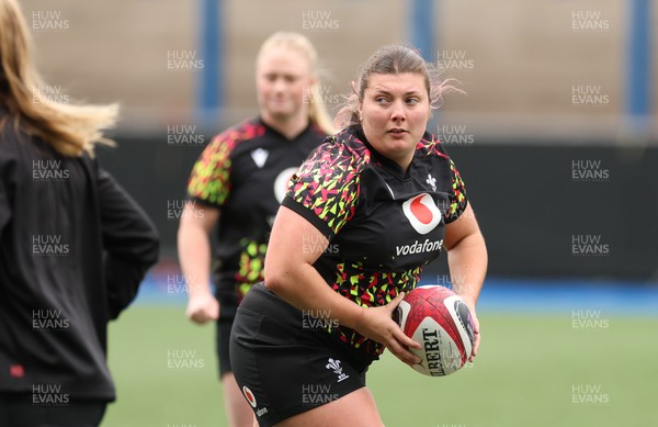 160526 - Wales Women Rugby Captain’s Run - Natalia John during Captain’s Run ahead of their final Women’s 6 Nations match against Italy