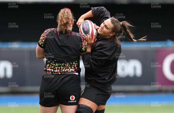 160526 - Wales Women Rugby Captain’s Run - Bryonie King during Captain’s Run ahead of their final Women’s 6 Nations match against Italy