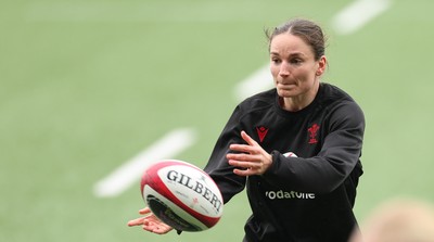 170426 - Wales Women Captain’s Run - Jasmine Joyce during Captain’s Run ahead of the Women’s 6 Nations match against France