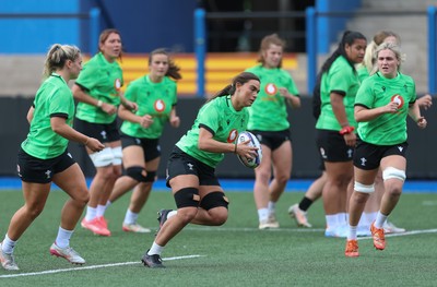 170926 Wales Women Rugby Captain’s Run - Bryonie King during Wales Captain’s Run at Cardiff Arms Park ahead of their WXV match against South Africa