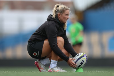 170926 Wales Women Rugby Captain’s Run - Freya Bell during Wales Captain’s Run at Cardiff Arms Park ahead of their WXV match against South Africa